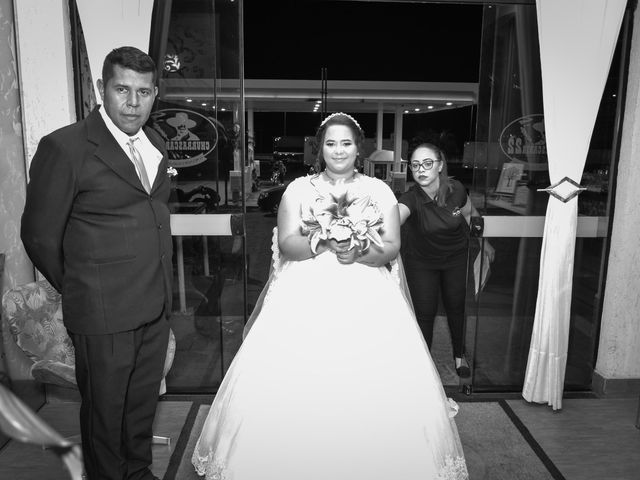 O casamento de Jeferson e Jéssica em Fazenda Rio Grande, Paraná 33