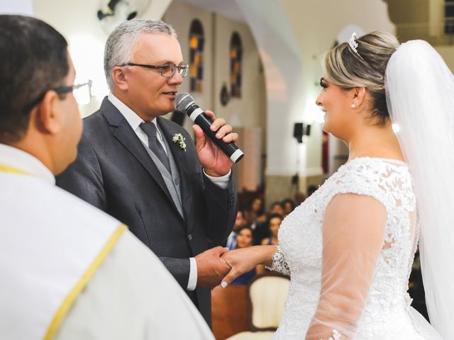 O casamento de Rogério e Vaninha em Tobias Barreto, Sergipe 15