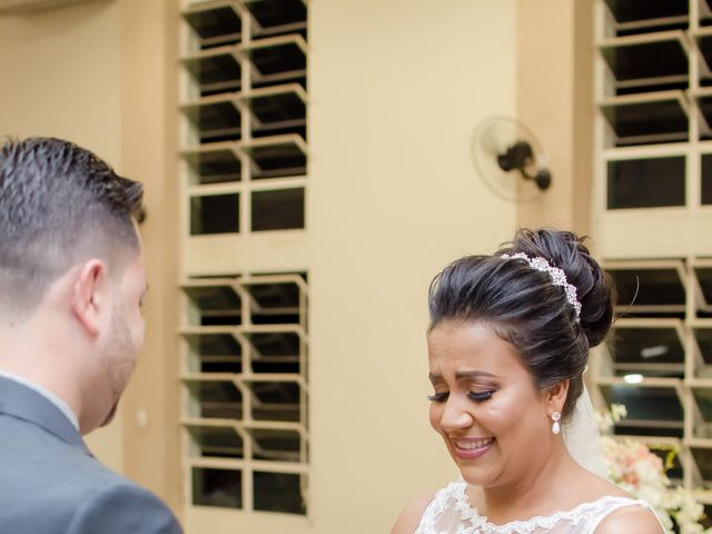 O casamento de Magno e Leticia em Betim, Minas Gerais 35