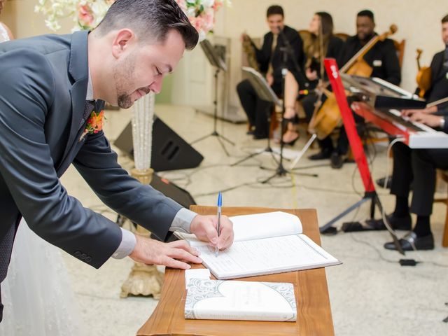 O casamento de Magno e Leticia em Betim, Minas Gerais 47