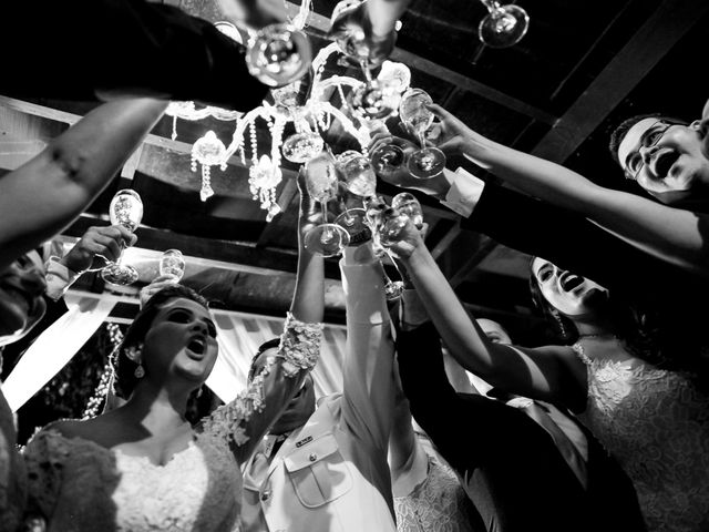 O casamento de Alessandro e Lileine em Várzea Grande, Mato Grosso 15