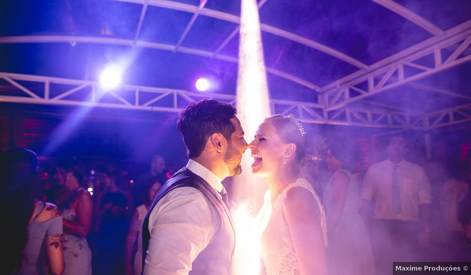 O casamento de Jimi e Amanda em Porto Alegre, Rio Grande do Sul