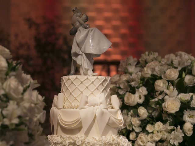 O casamento de Lucas e Roberta em Curitiba, Paraná 11