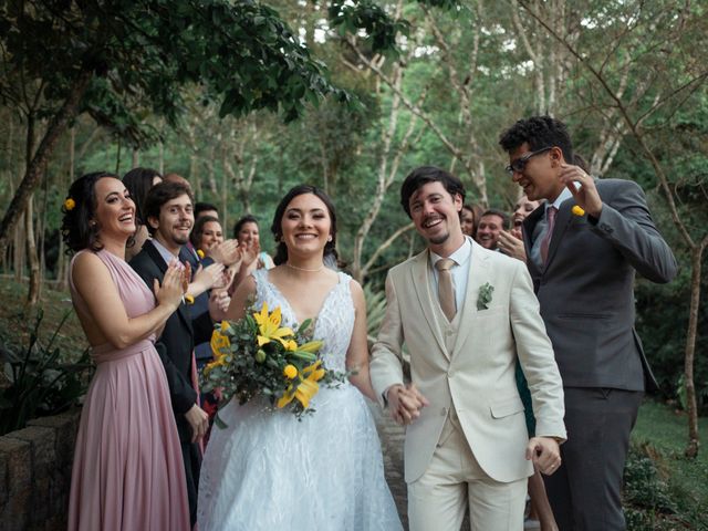 O casamento de Oliver e Louisy em Curitiba, Paraná 41