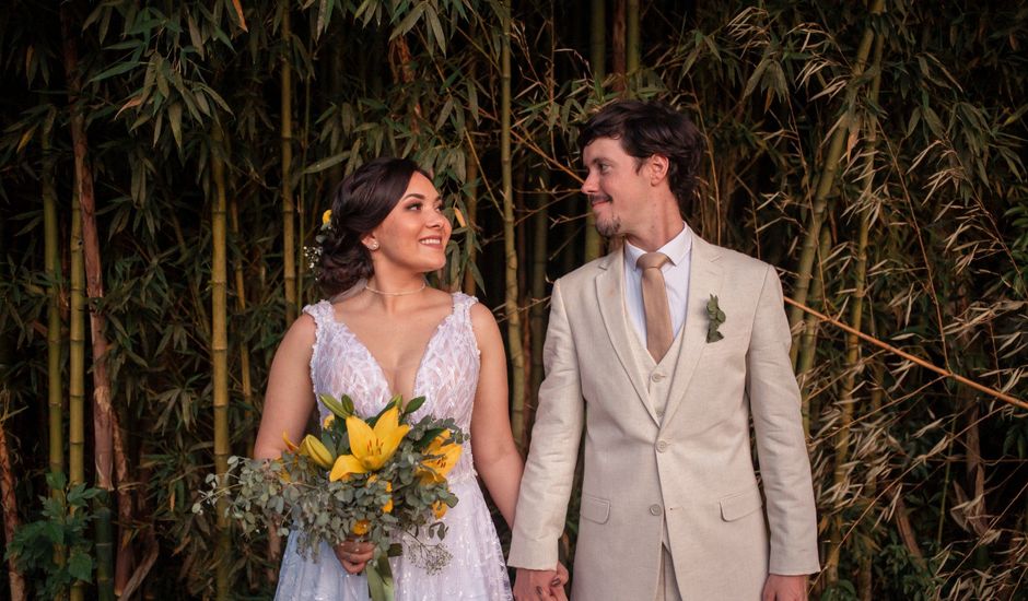 O casamento de Oliver e Louisy em Curitiba, Paraná