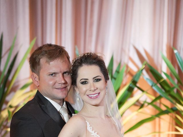 O casamento de Alvaro e Débora em Goiânia, Goiás 35