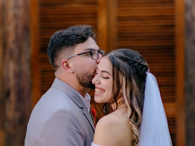 O casamento de Matheus e Larissa em Itapecerica da Serra, São Paulo 23