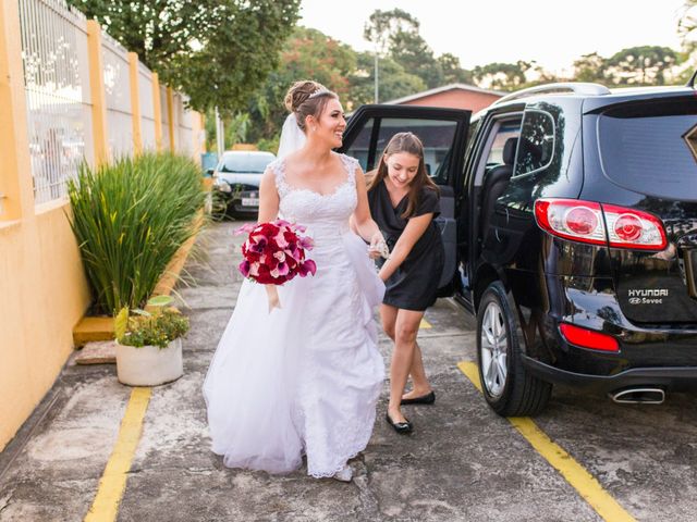 O casamento de Djonatan e Gabrielle em Curitiba, Paraná 51