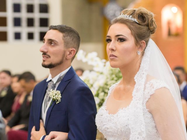 O casamento de Djonatan e Gabrielle em Curitiba, Paraná 72