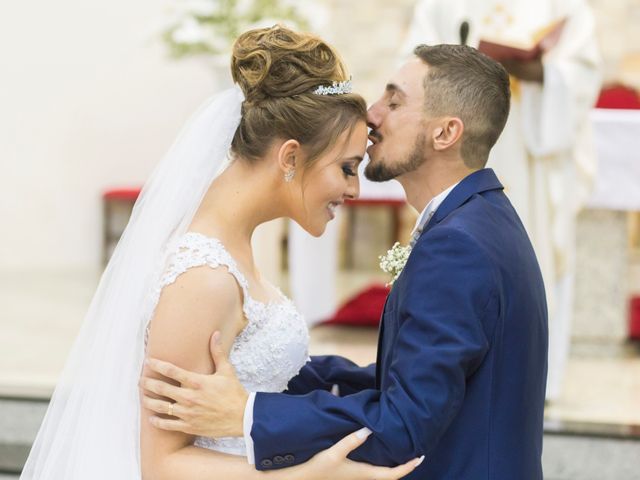 O casamento de Djonatan e Gabrielle em Curitiba, Paraná 82