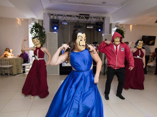 O casamento de Djonatan e Gabrielle em Curitiba, Paraná 123
