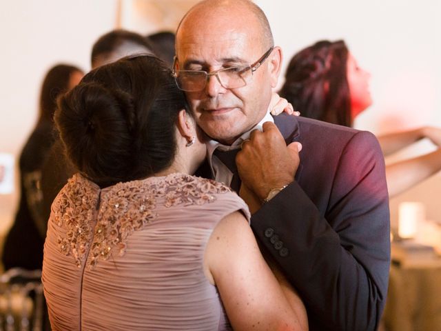O casamento de Djonatan e Gabrielle em Curitiba, Paraná 151