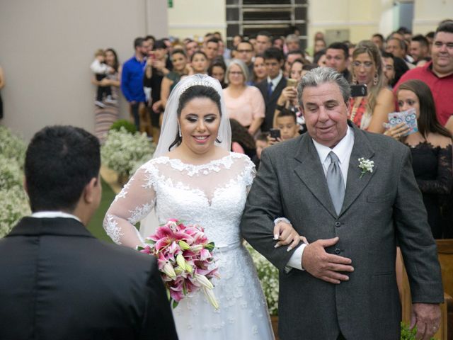 O casamento de Jione e Leticia em Franca, São Paulo Estado 12