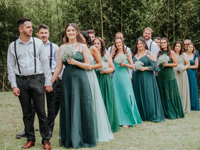 O casamento de Lucas Avelino e Karinna Morais em Colombo, Paraná 21
