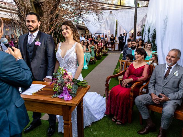 O casamento de André e Karina em Belo Horizonte, Minas Gerais 22