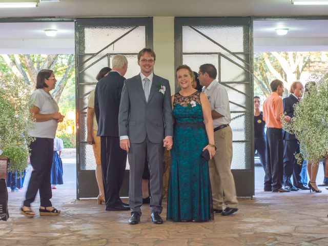 O casamento de Guilherme e Vanessa em Holambra, São Paulo Estado 16