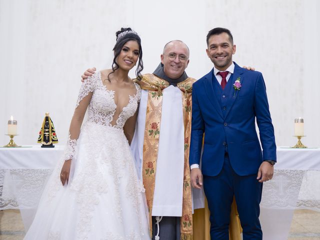 O casamento de Eveline e Leandro em Gama, Distrito Federal 24