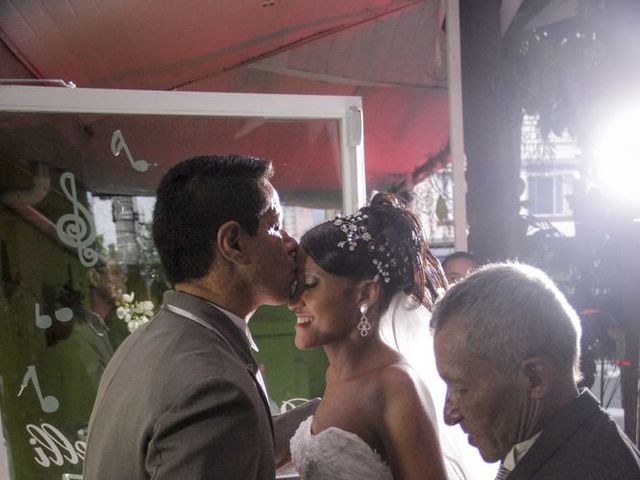 O casamento de Ricardo e Isabel em São Vicente, São Paulo Estado 15