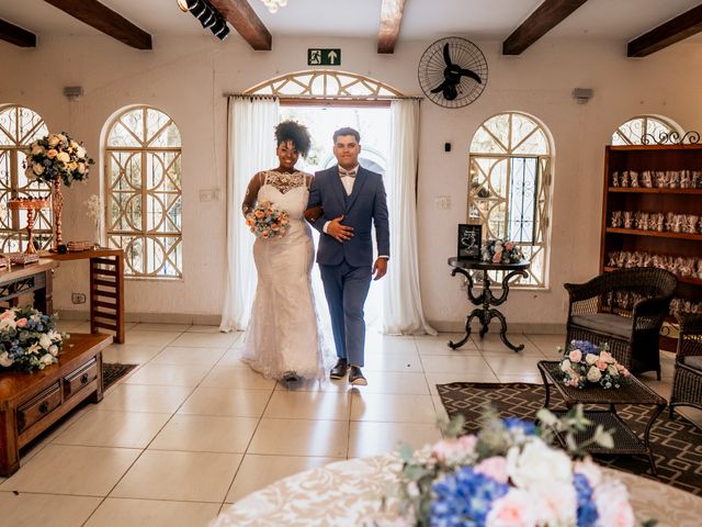 O casamento de Gabriel e Joslaine em Poá, São Paulo Estado 21