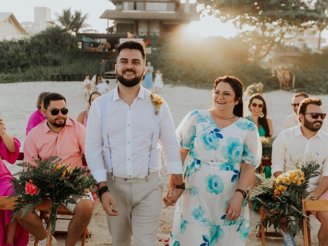 O casamento de Tiago Leão  e Bruna Leão  em Bombinhas, Santa Catarina 17