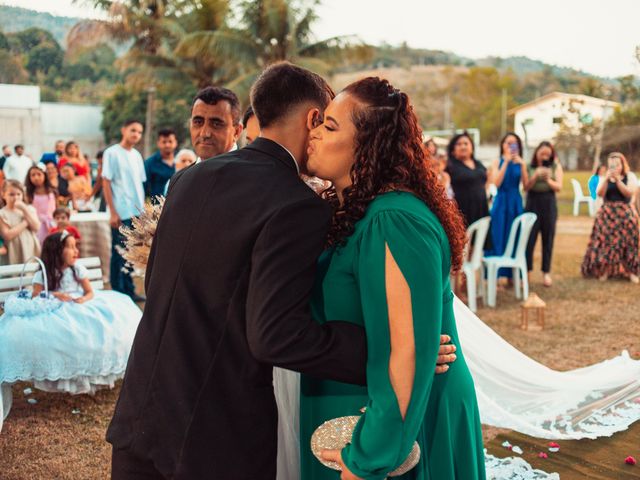 O casamento de Yandra e Matheus em Viana, Espírito Santo 17