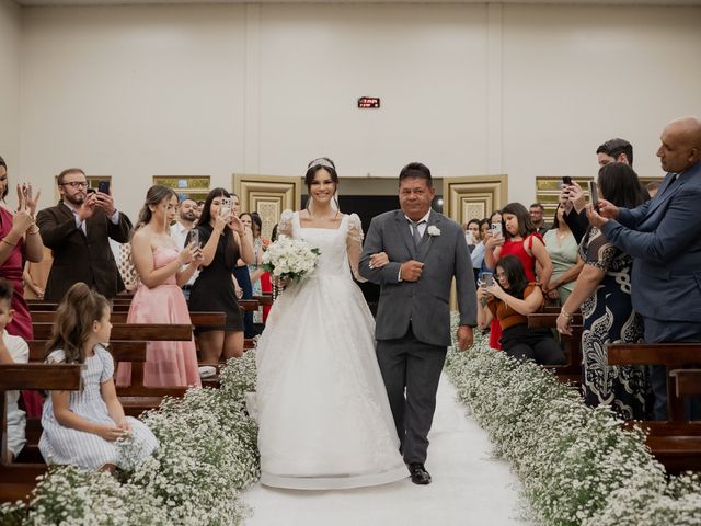 O casamento de Rodrigo e Juliana em Valparaíso de Goiás, Goiás 31