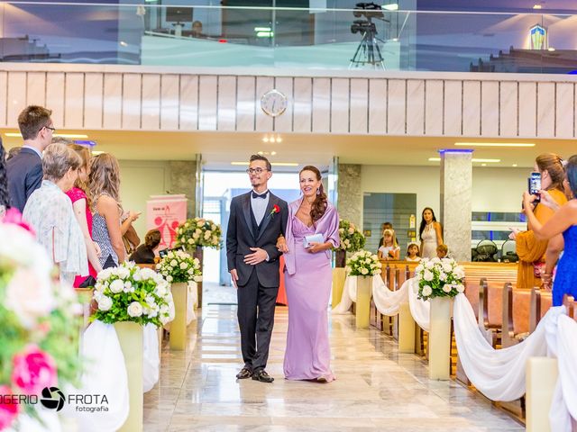 O casamento de Henrique Krausburg e Vanessa Sampaio em Porto Alegre, Rio Grande do Sul 4