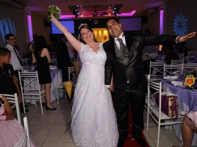 O casamento de Adones e Giovana  em São Paulo 8