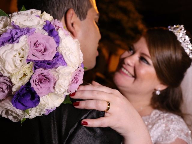 O casamento de Adones e Giovana  em São Paulo 10