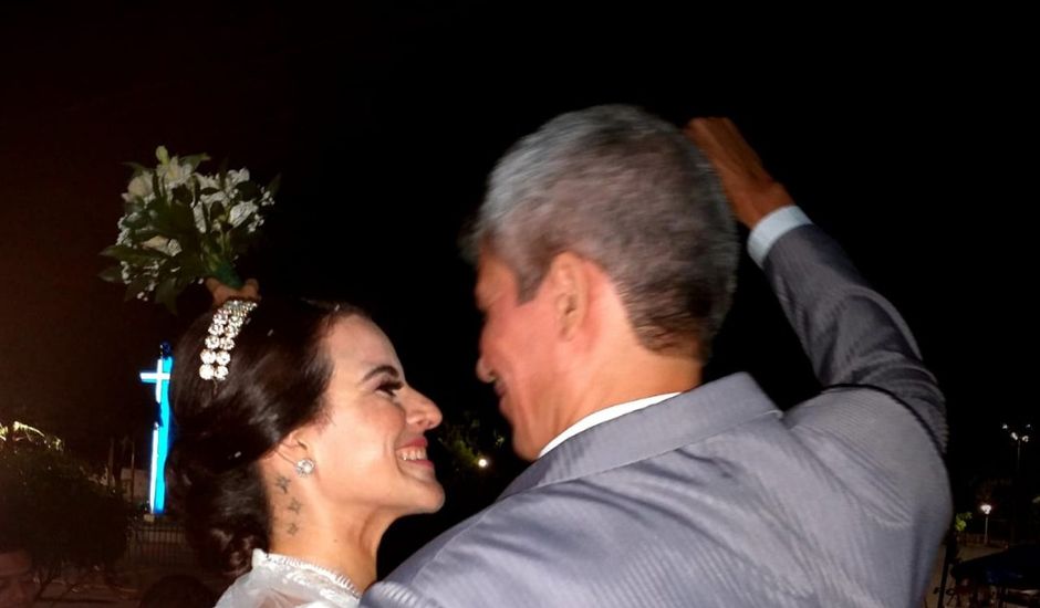 O casamento de Ivanilson e Ana Caroline em Recife, Pernambuco