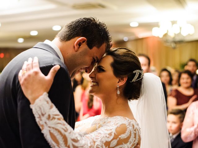 O casamento de Maikon e Bruna em Curitiba, Paraná 10