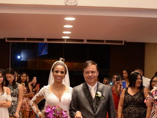 O casamento de Lucas e Mariana  em Vila Velha, Espírito Santo 23