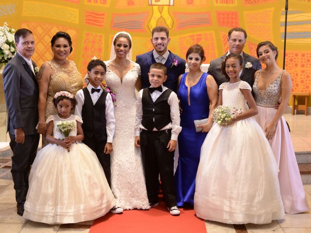 O casamento de Lucas e Mariana  em Vila Velha, Espírito Santo 26