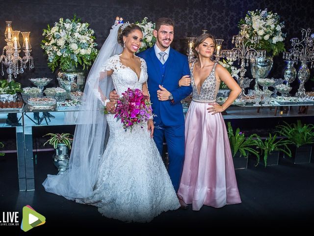 O casamento de Lucas e Mariana  em Vila Velha, Espírito Santo 36