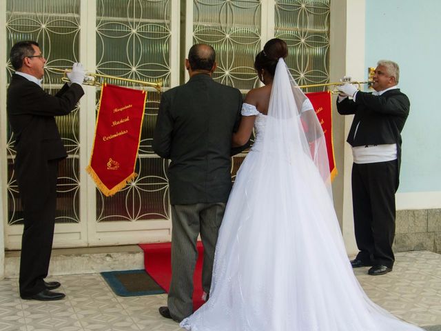 O casamento de Tupiacy e Taissa em Rio de Janeiro, Rio de Janeiro 16