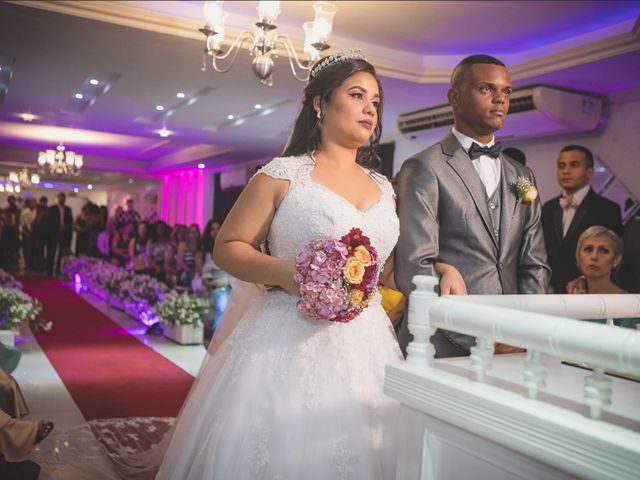 O casamento de Vinicios e Ana em Nova Iguaçu, Rio de Janeiro 43