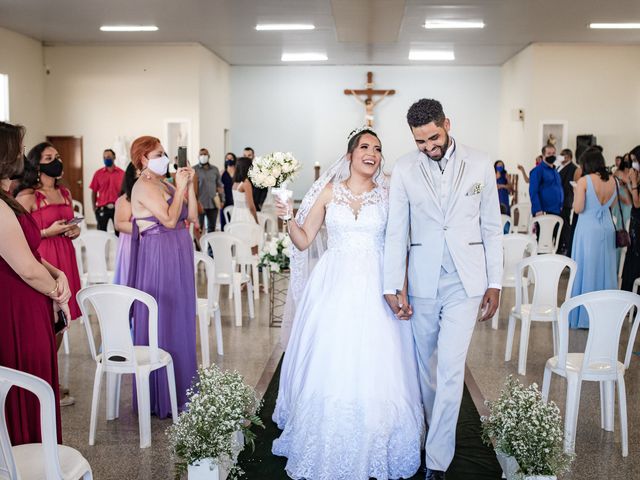 O casamento de Felipe Kenned e Genizete em Brasília, Distrito Federal 13