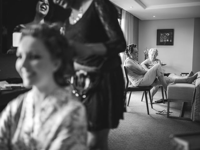 O casamento de Tiago e Rebeca  em Curitiba, Paraná 6
