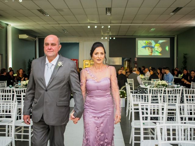O casamento de Douglas e Danielle em Jaraguá do Sul, Santa Catarina 61