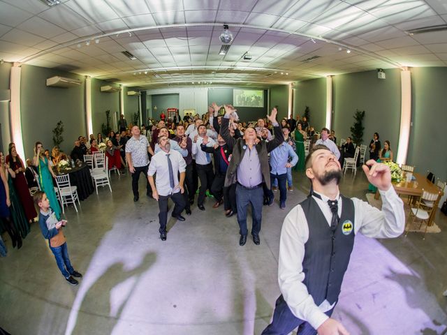 O casamento de Douglas e Danielle em Jaraguá do Sul, Santa Catarina 203