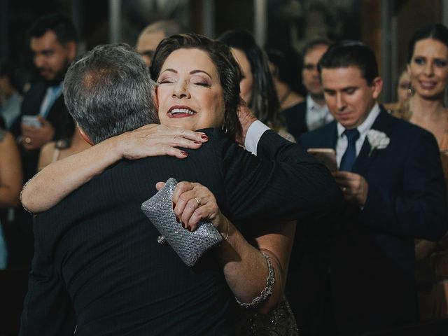 O casamento de Tiago e Ana Luiza em Belo Horizonte, Minas Gerais 119