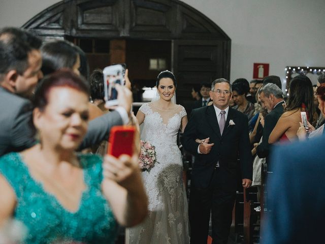 O casamento de Tiago e Ana Luiza em Belo Horizonte, Minas Gerais 129