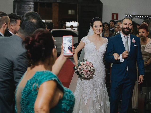 O casamento de Tiago e Ana Luiza em Belo Horizonte, Minas Gerais 138