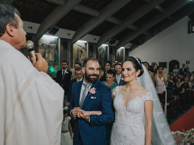 O casamento de Tiago e Ana Luiza em Belo Horizonte, Minas Gerais 143