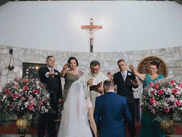 O casamento de Tiago e Ana Luiza em Belo Horizonte, Minas Gerais 181