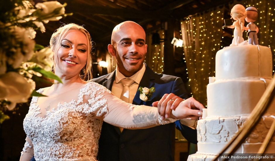 O casamento de Gabriel e Bianka em Grajaú, São Paulo