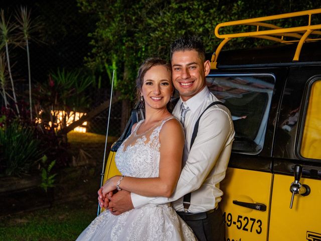 O casamento de Fabiano e Andréa em Nova Santa Rita, Rio Grande do Sul 213