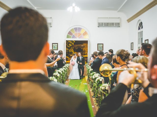 O casamento de Fernando e Bruna em Florianópolis, Santa Catarina 37