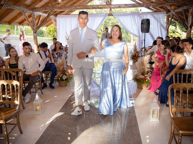 O casamento de Gabriel e Stefany em Joinville, Santa Catarina 167
