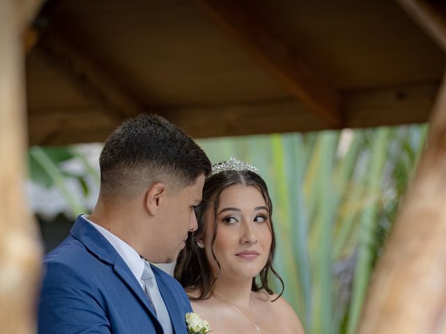 O casamento de Gabriel e Stefany em Joinville, Santa Catarina 197
